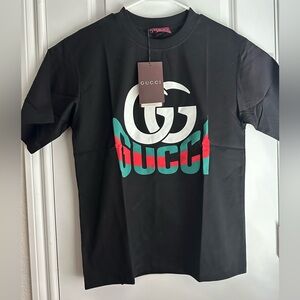 Gucci Black Short Sleeve Tee with Signature Logo